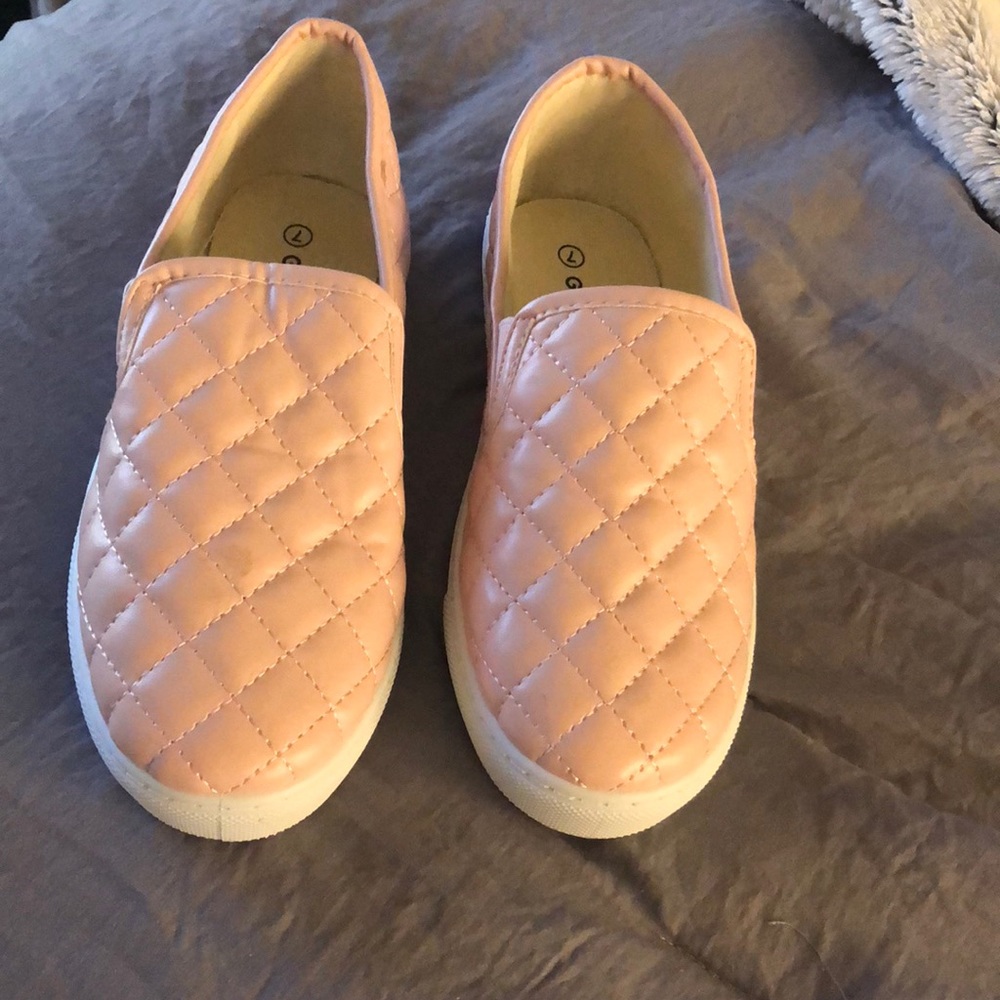 Gold toe slip ons size 7
